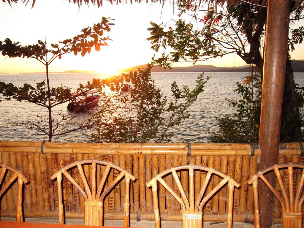 Raja Laut Dive Resort Bunaken Exterior photo