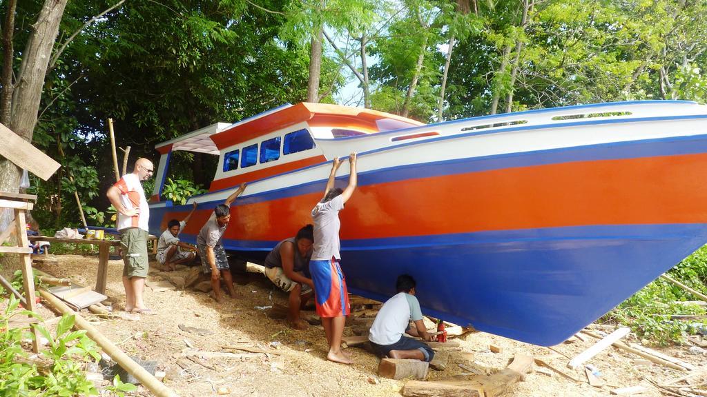 Raja Laut Dive Resort Bunaken Exterior photo
