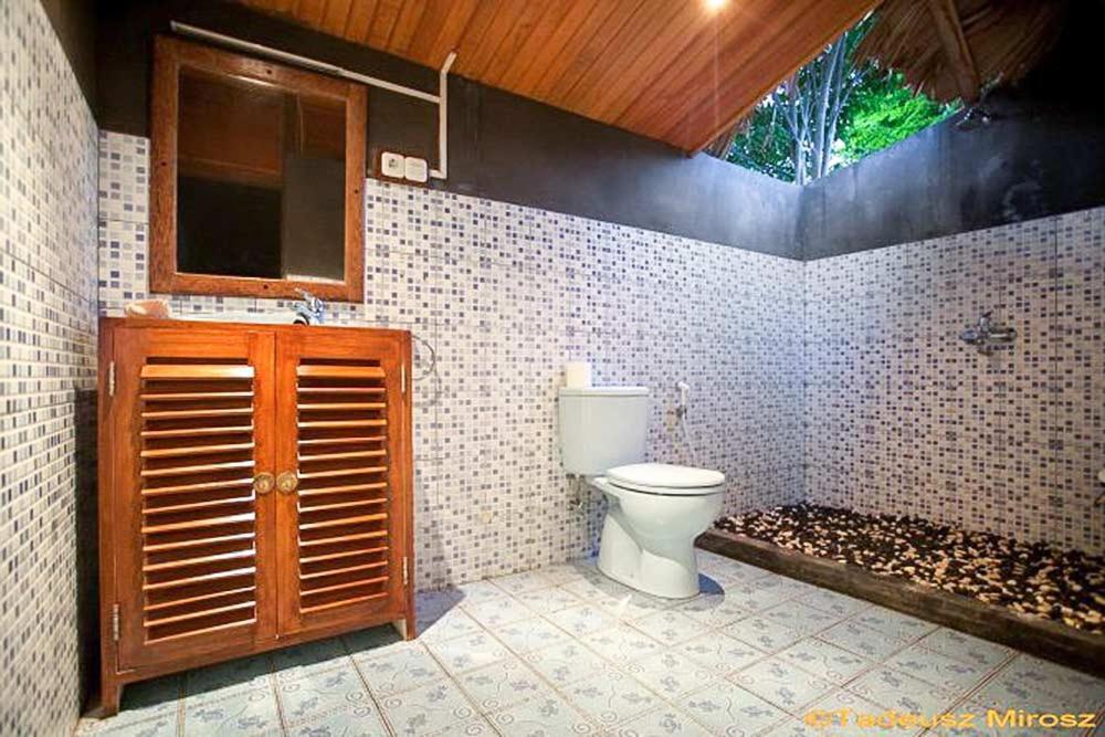 Raja Laut Dive Resort Bunaken Exterior photo