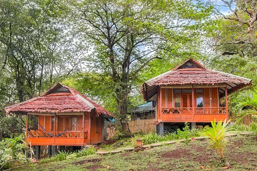 Raja Laut Dive Resort Bunaken Exterior photo